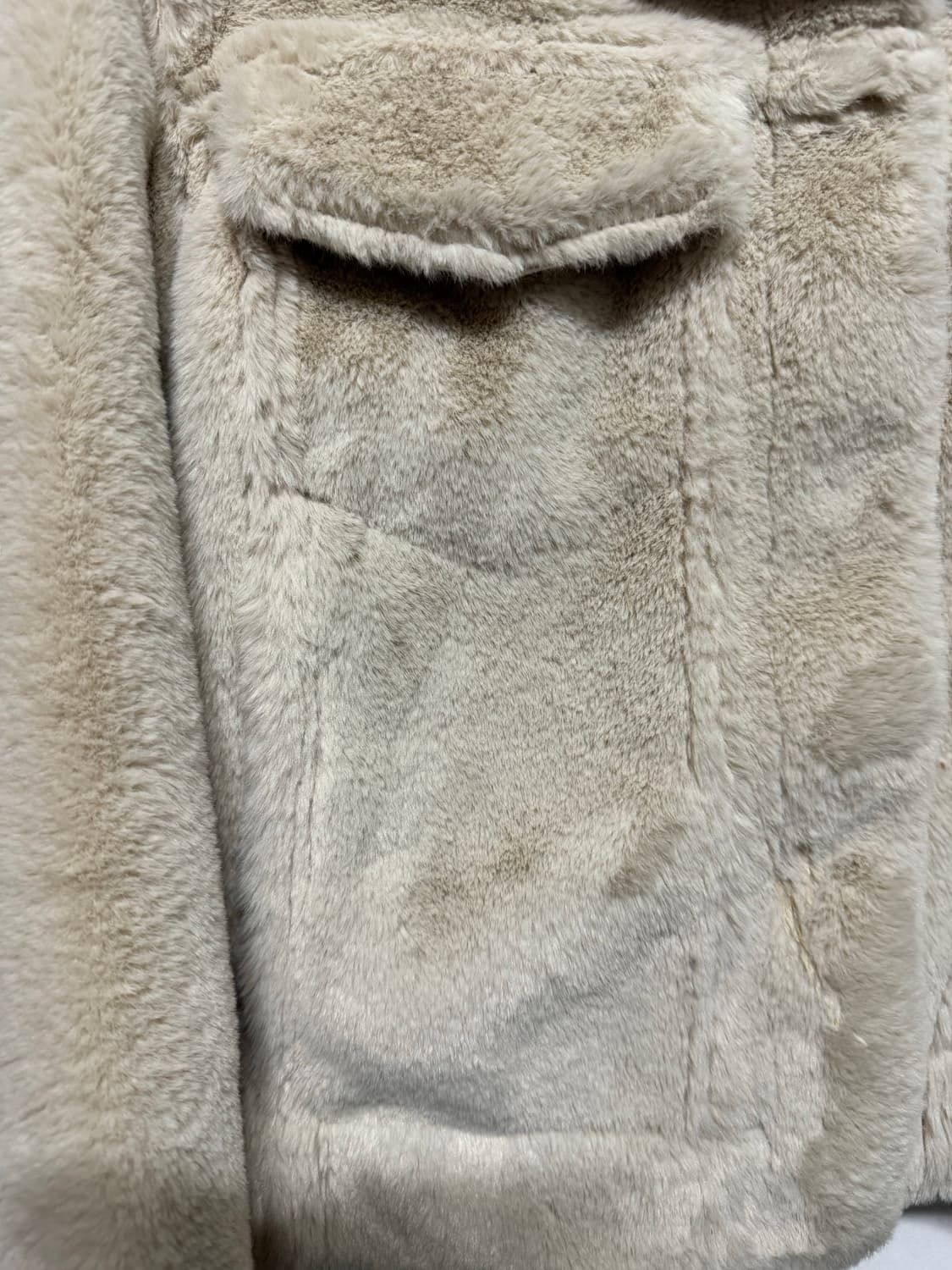 P 띠어리 페이크 퍼 트러커 자켓 상품이미지5