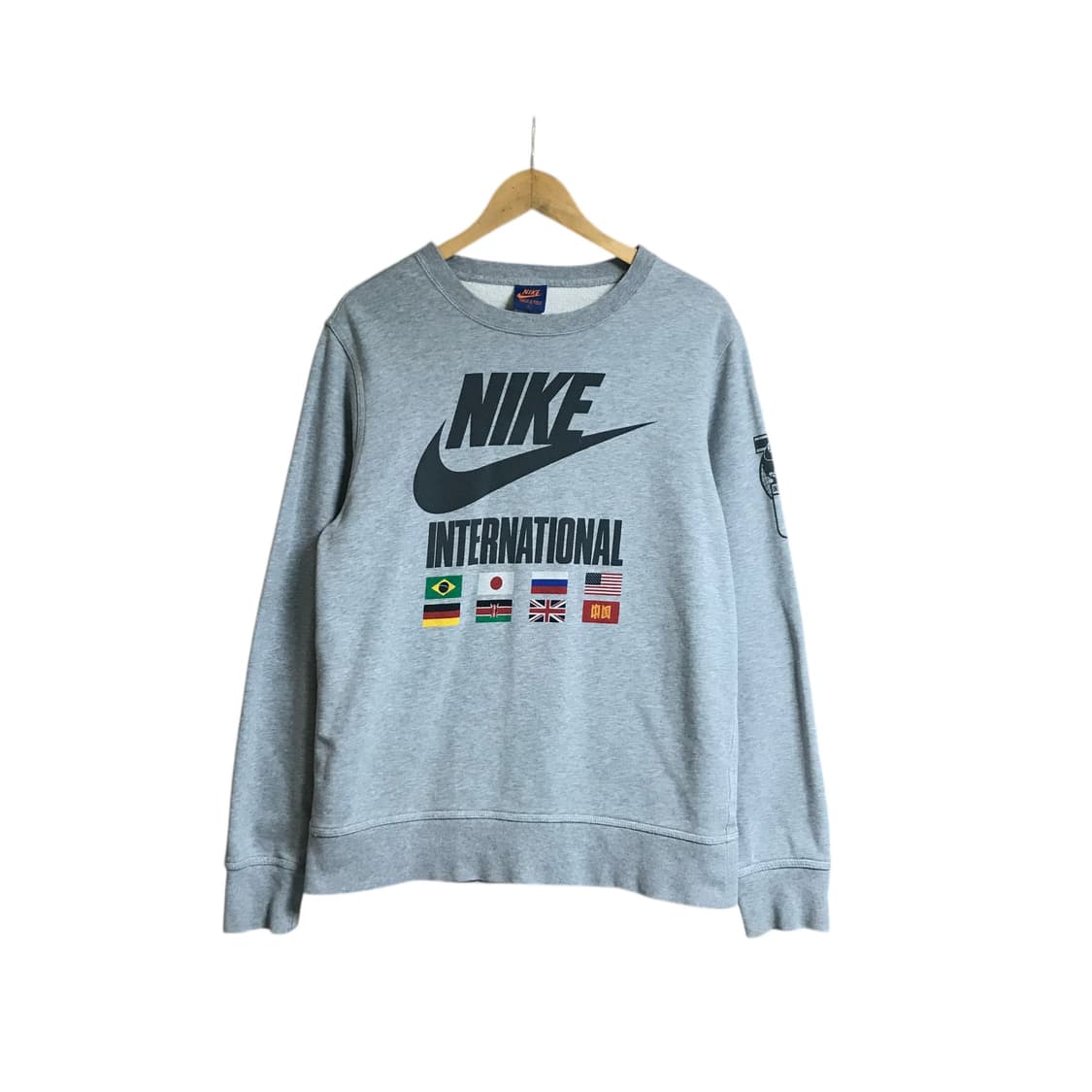 나이키 트랙앤필드 스웻셔츠 상품이미지2