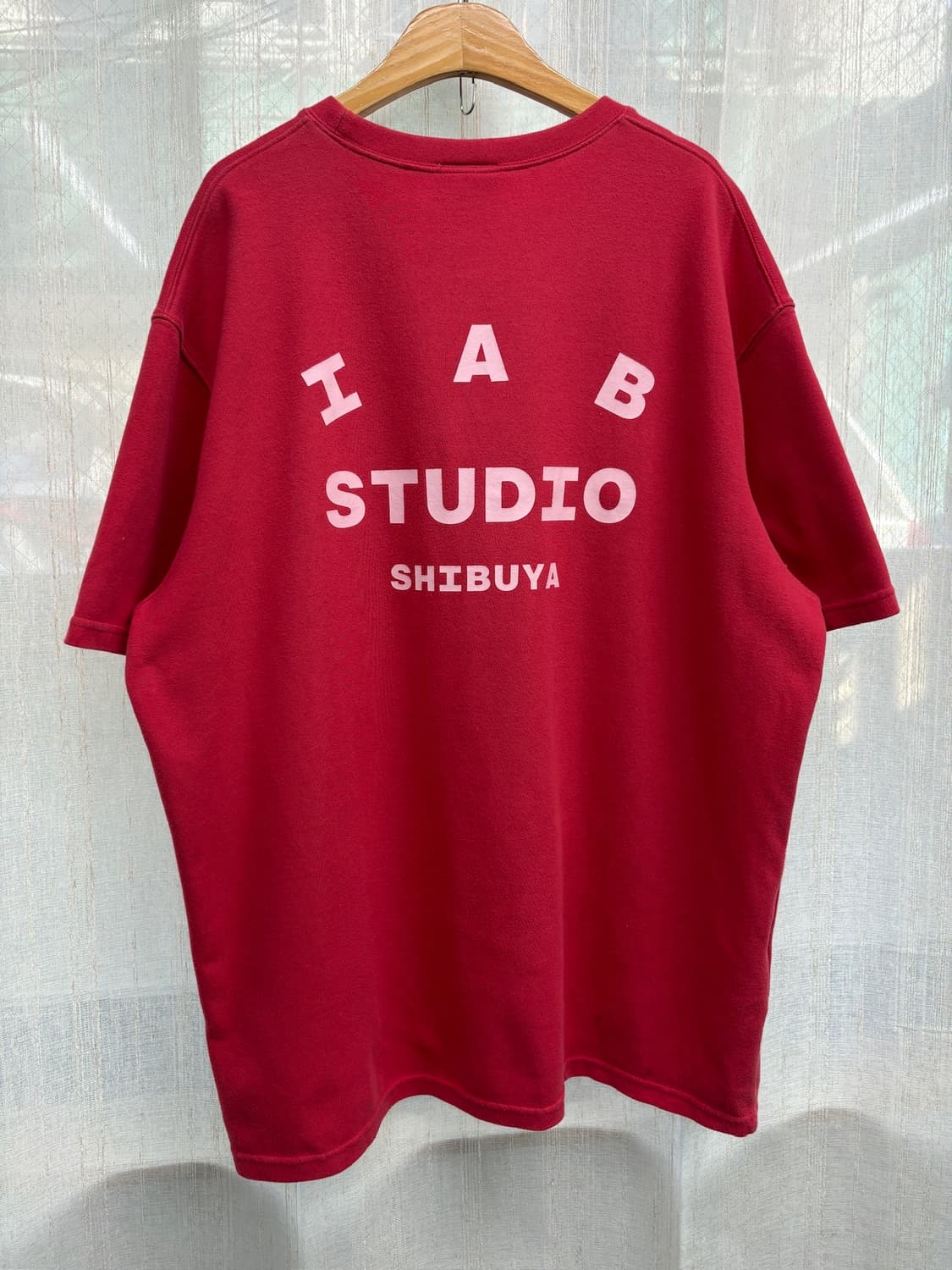 아이앱 스튜디오 IAB Studio 토마토 시부야 한정 반팔티 상품이미지5