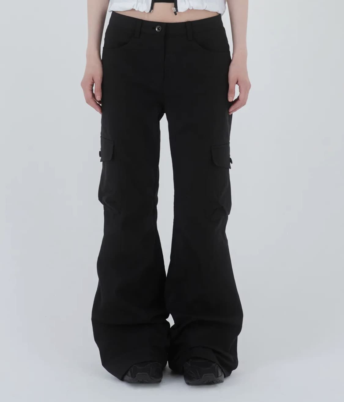 미세키서울)Pocket cargo bootscut pants BLACK 상품이미지1