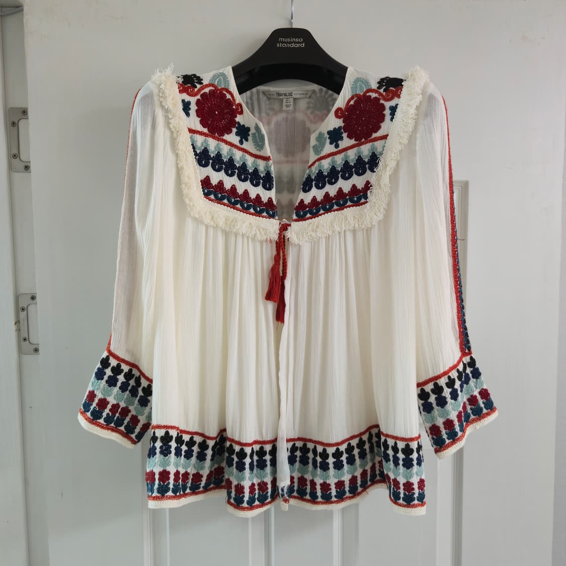 L) 자라 에스닉 자수 오픈 블라우스 상품이미지1