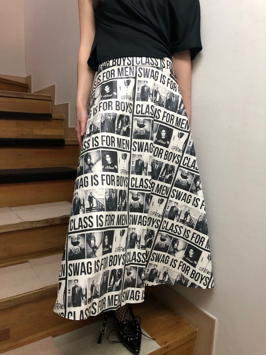 빈티지 뉴스페이퍼 프린팅 롱 스커트 상품이미지1