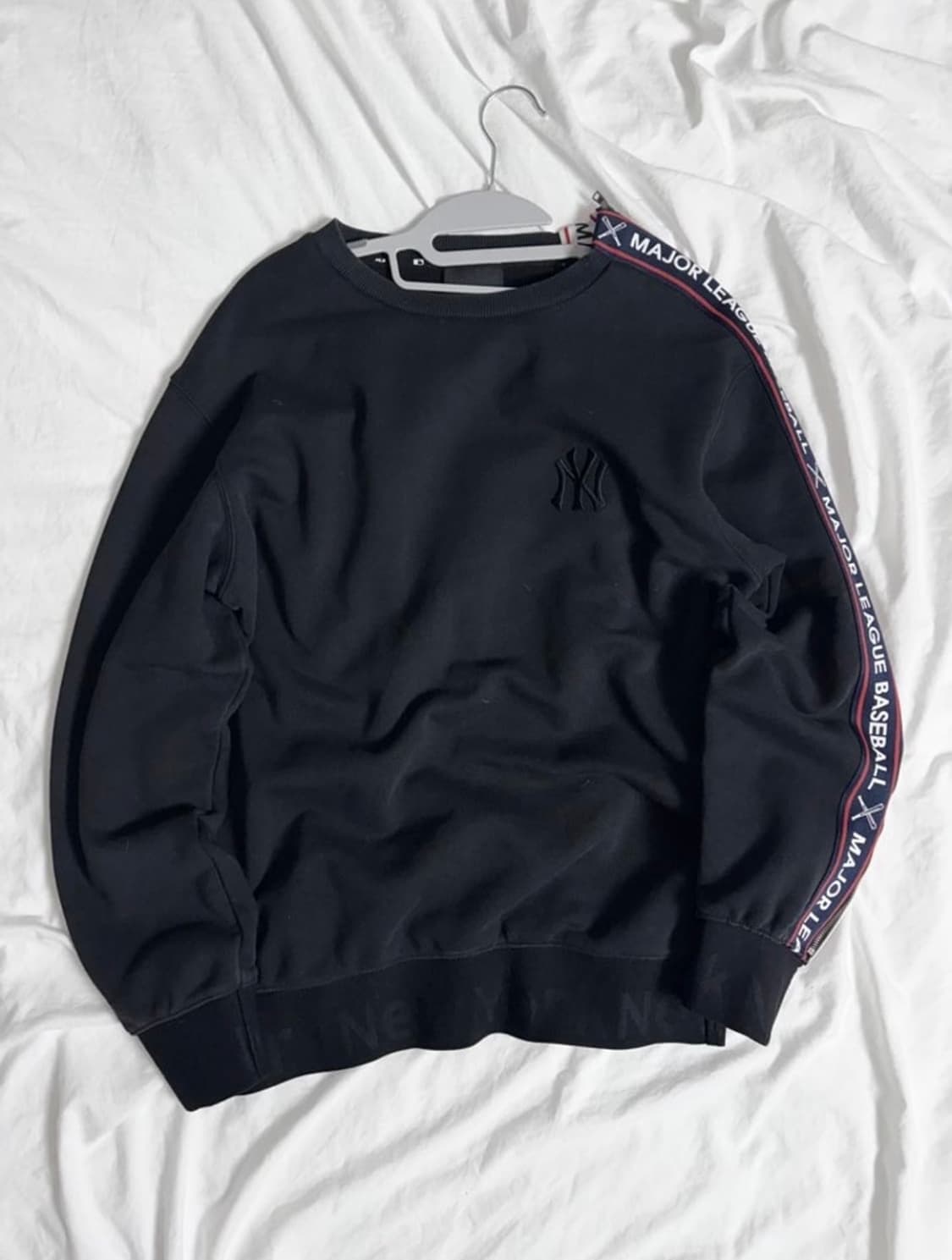 MLB 사이드라인 맨투맨 상품이미지1