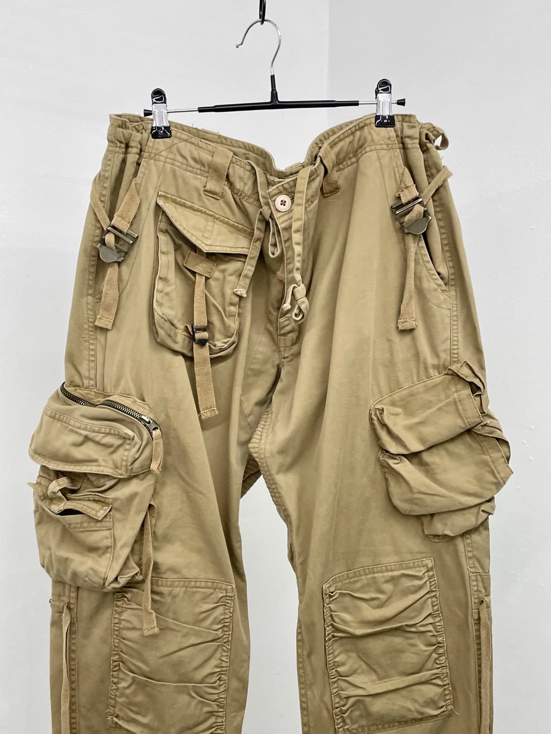 브라운 멀티포켓 밀리터리 디테일 카고 팬츠 상품이미지5