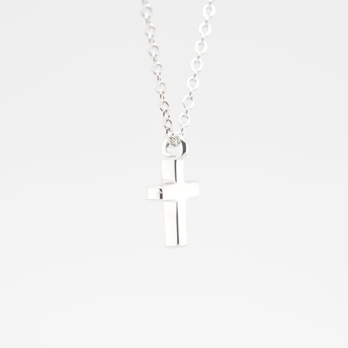티파니앤코 메트로 크로스 십자가 천연다이아 18K 화이트 펜던트 목걸이 상품이미지4