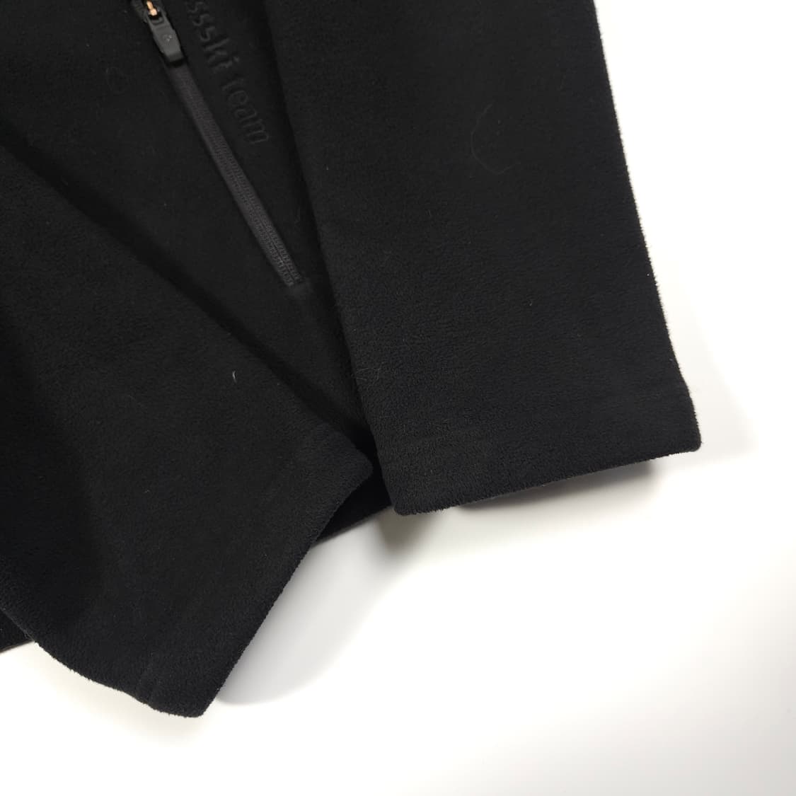 데상트 아우디 후리스 상품이미지9