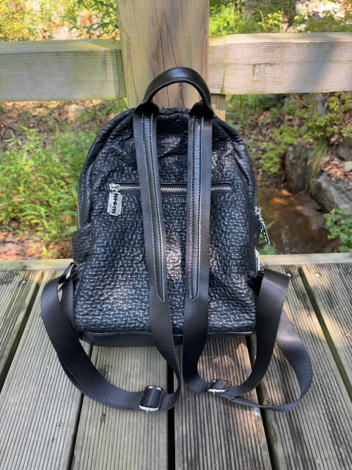 “Unknown” Black wrinkled&studded bag 상품이미지7