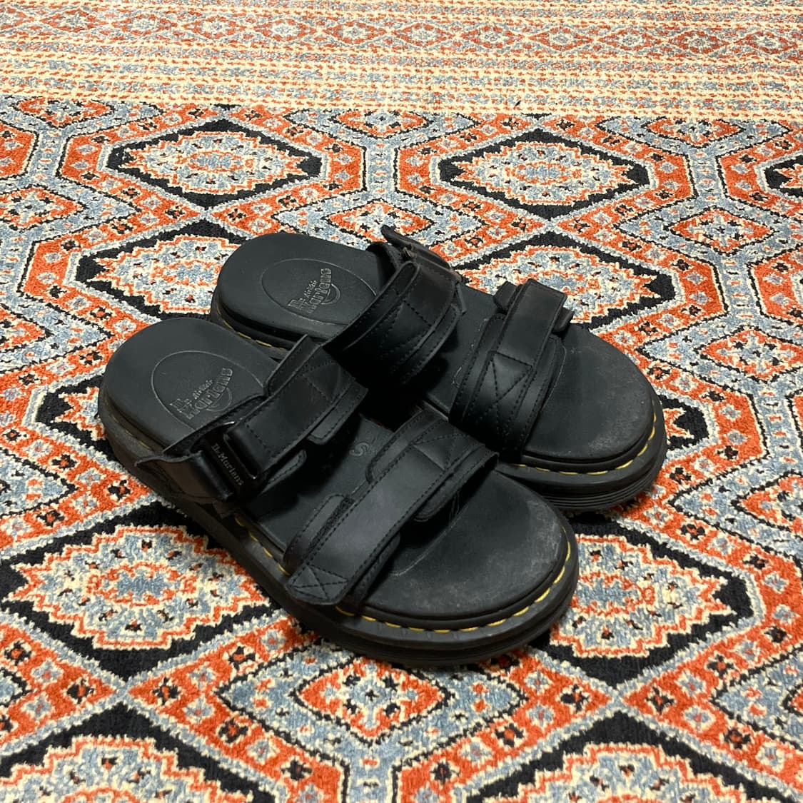 닥터마틴 칠튼 샌들 슬리퍼 블랙 US7 상품이미지2