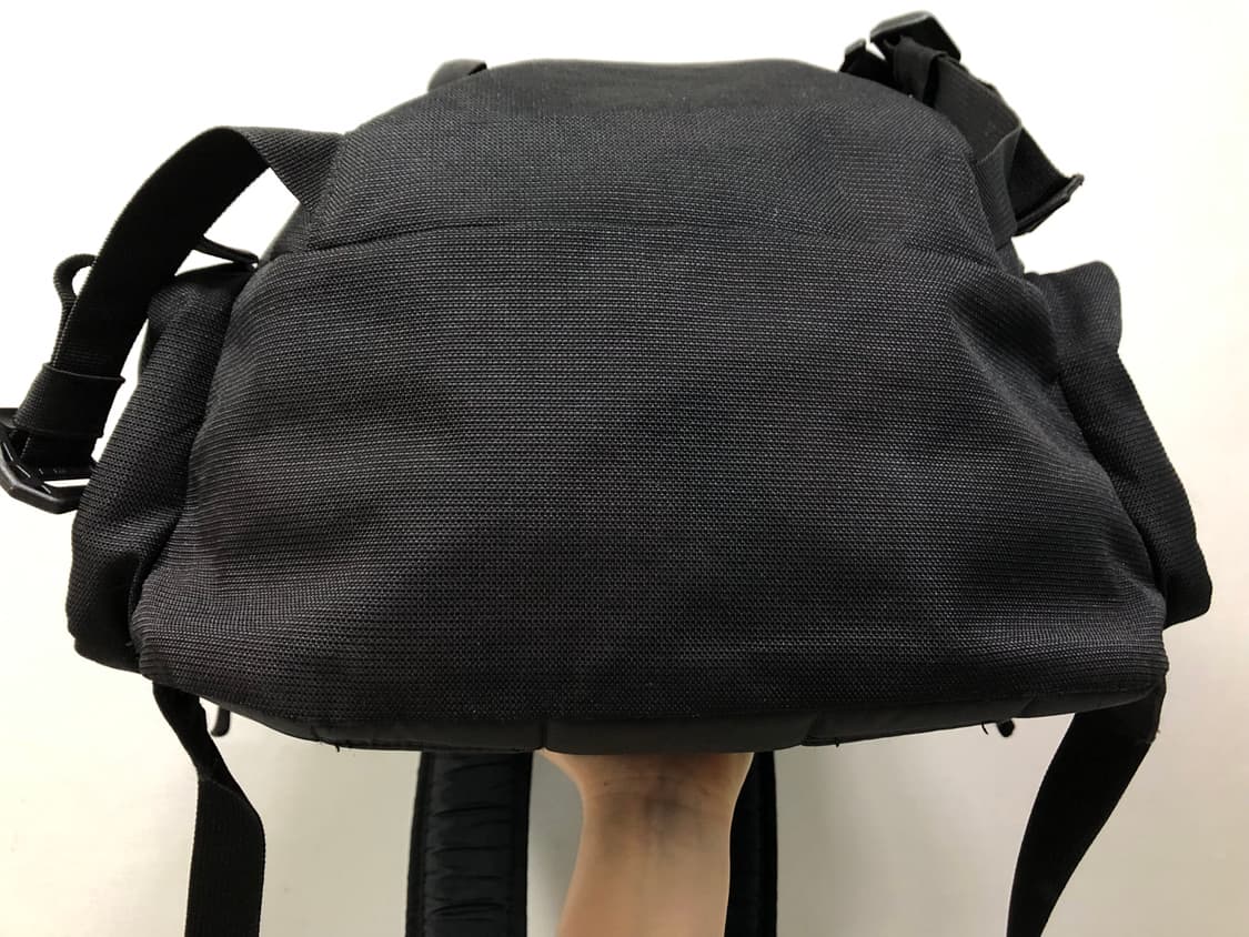 OAKLEY 오클리 드라이 백팩 30L _ 블랙 (~15인치 노트북O) 상품이미지7