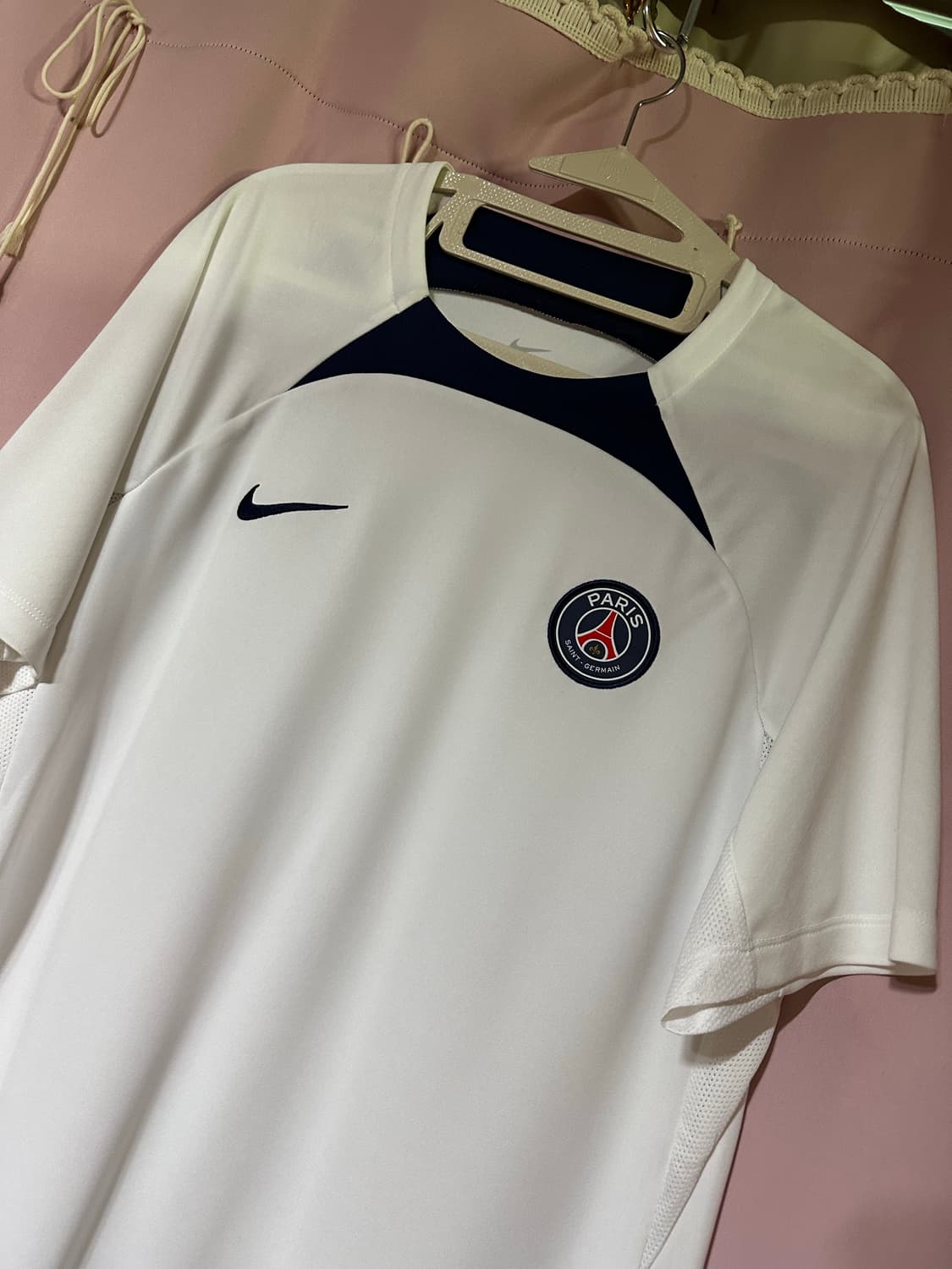 나이키 파리 생제르망 남성 반팔 티셔츠 나이키반팔 나이키드라이핏 상품이미지2