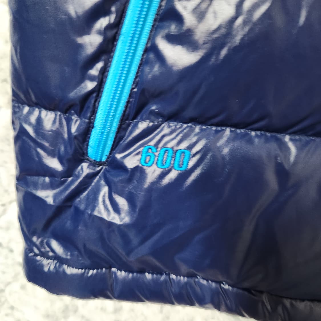 [85] 노스페이스 600 거위털 유광 패딩 조끼 H424 상품이미지2