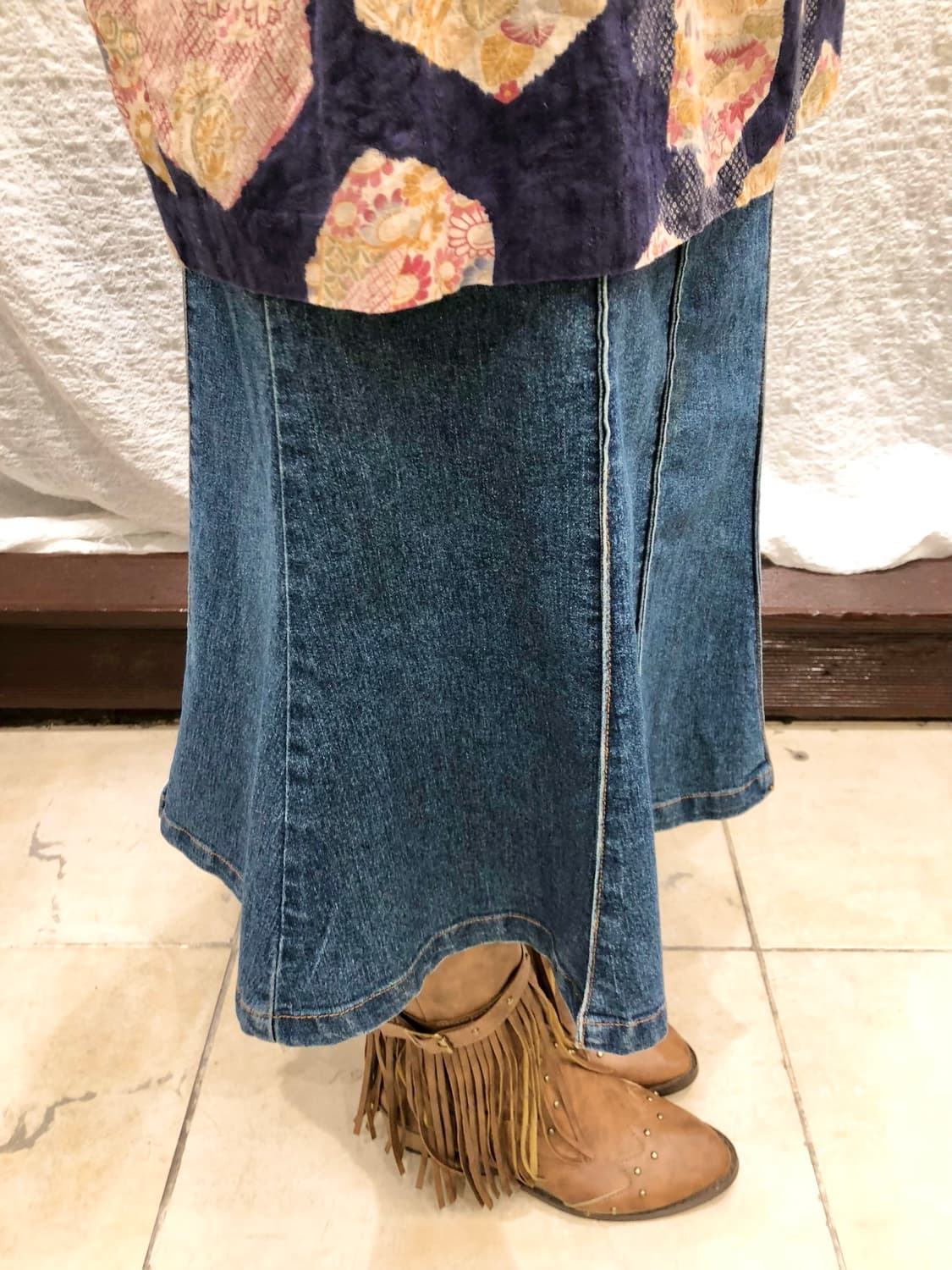 Denim flowy midi skirt 상품이미지3