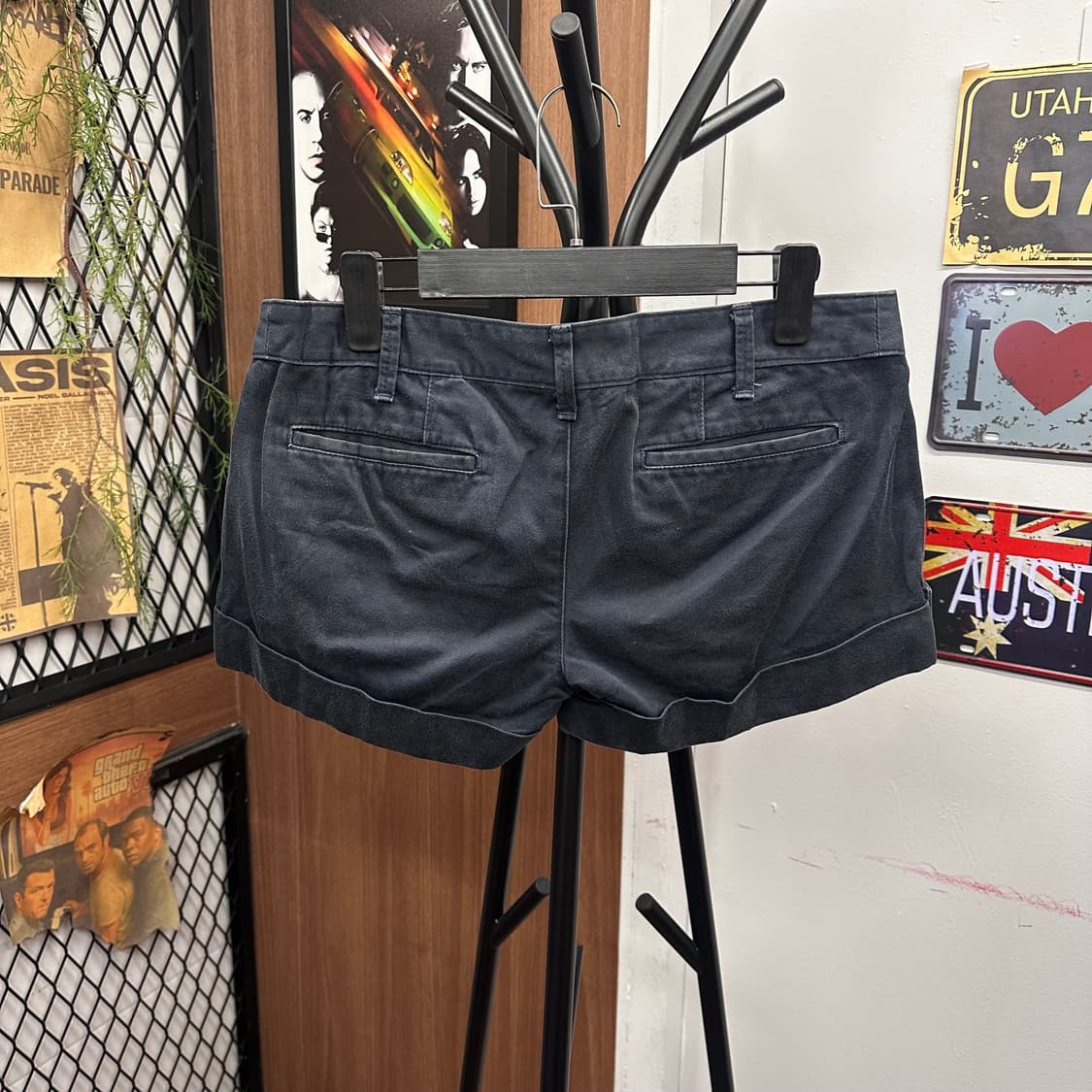 BAPE, Navy Roll-Up Detail Shorts  상품이미지2