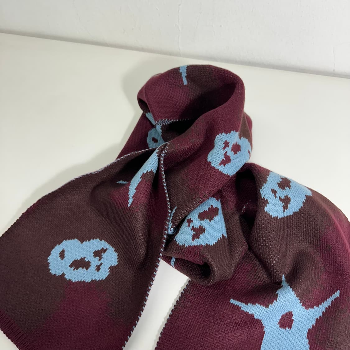 OS 더콜디스트모먼트 TCM STONE 머플러 상품이미지2