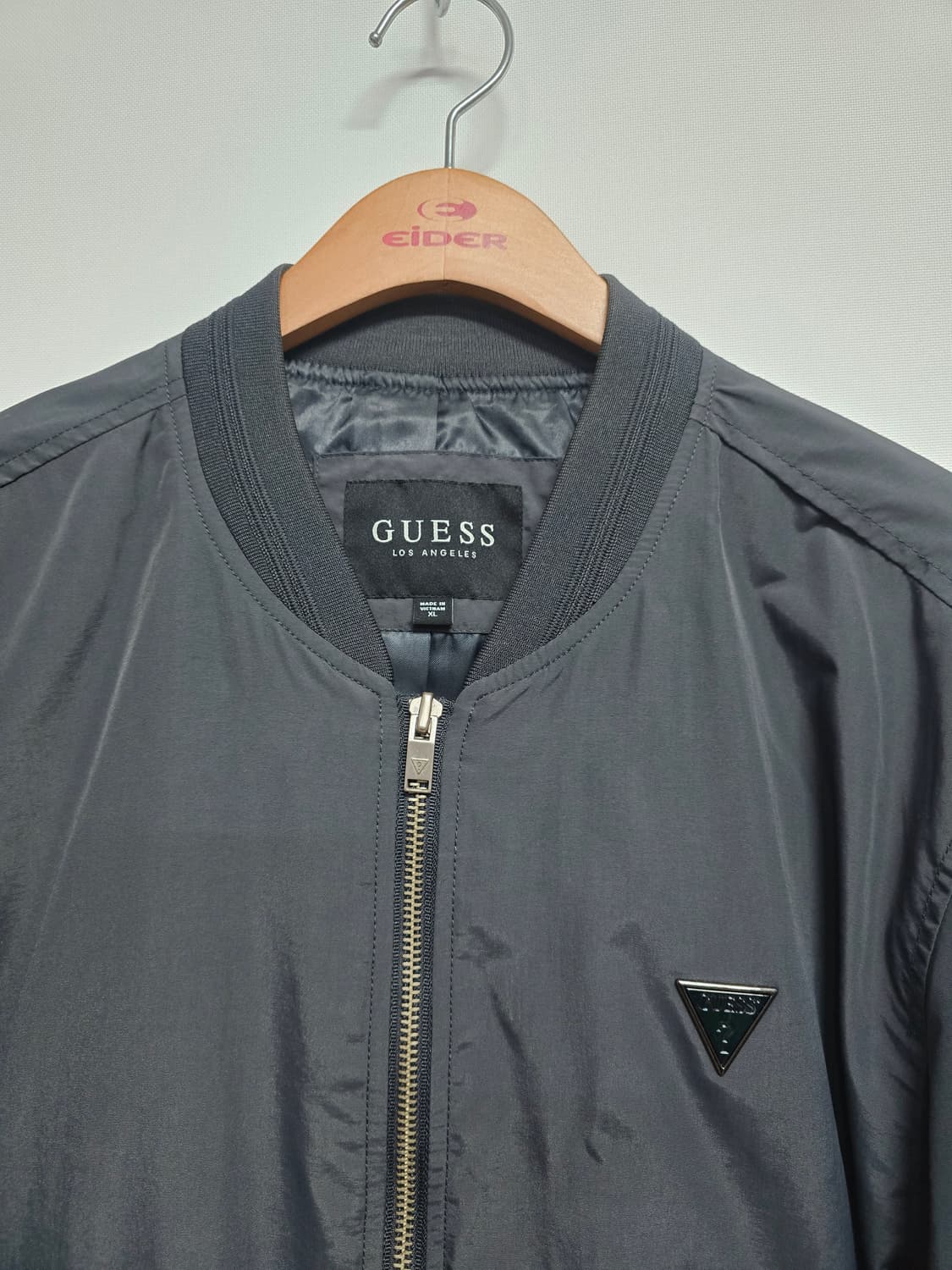 게스 블랙 봄버 자켓 상품이미지2