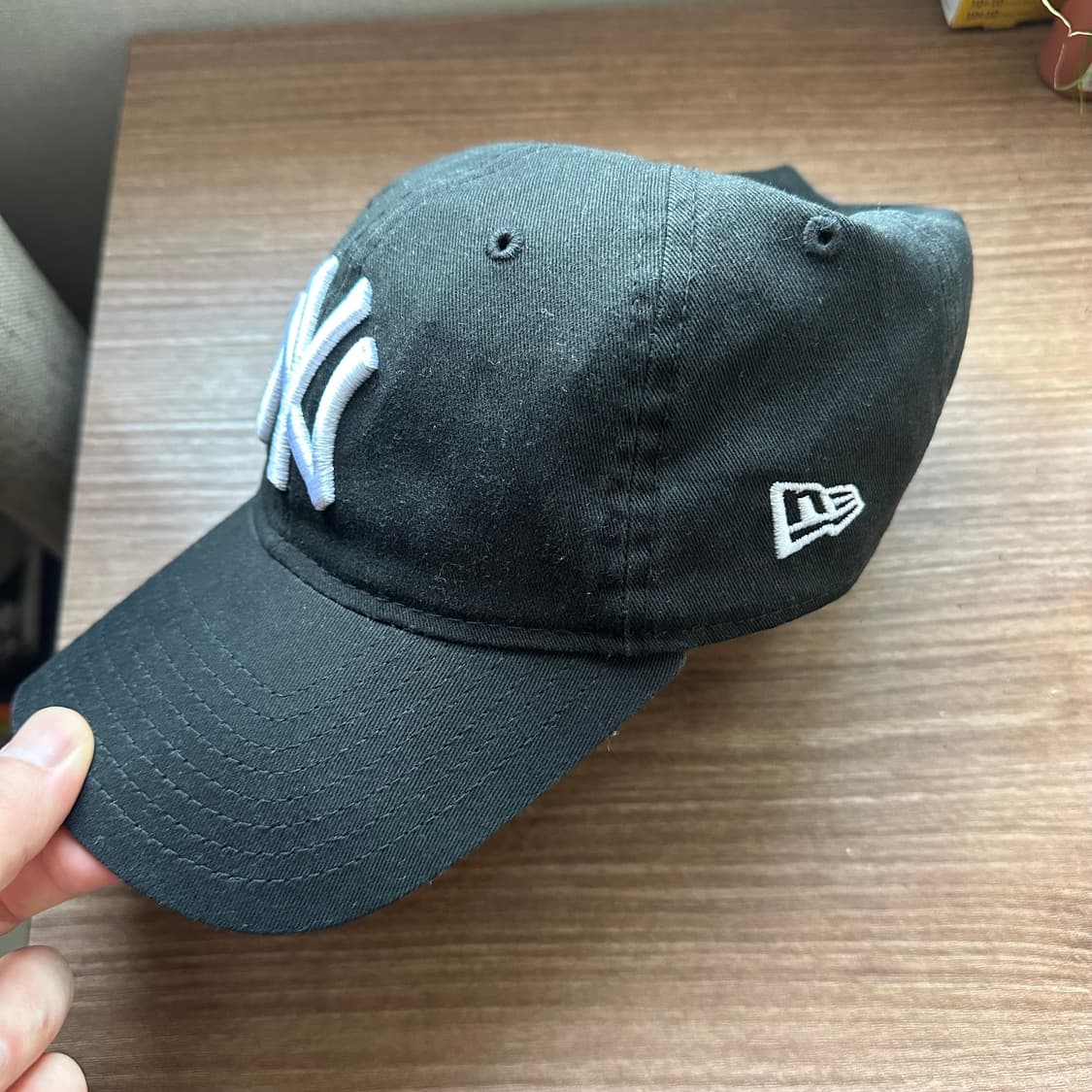 (뉴에라) MoMA 뉴욕 볼캡 블랙  상품이미지3