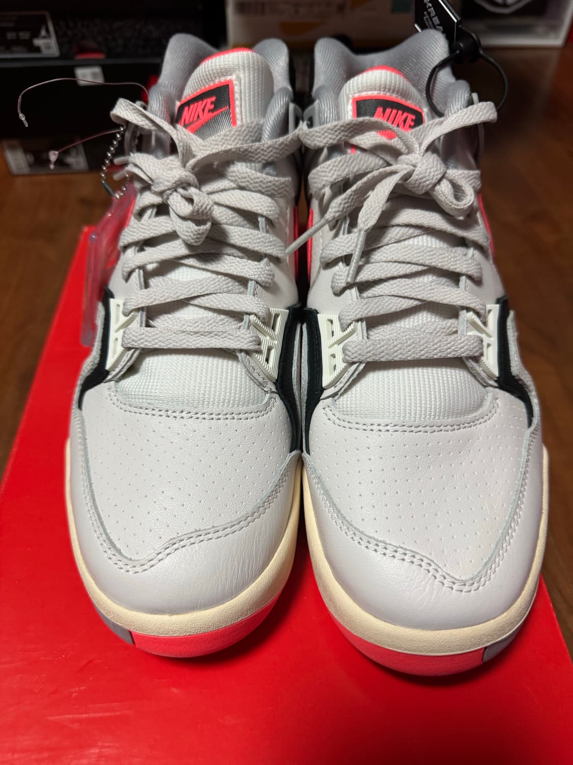 정품새제품 2024 나이키 에어테크 챌린지2 핫라바 270mm 상품이미지2