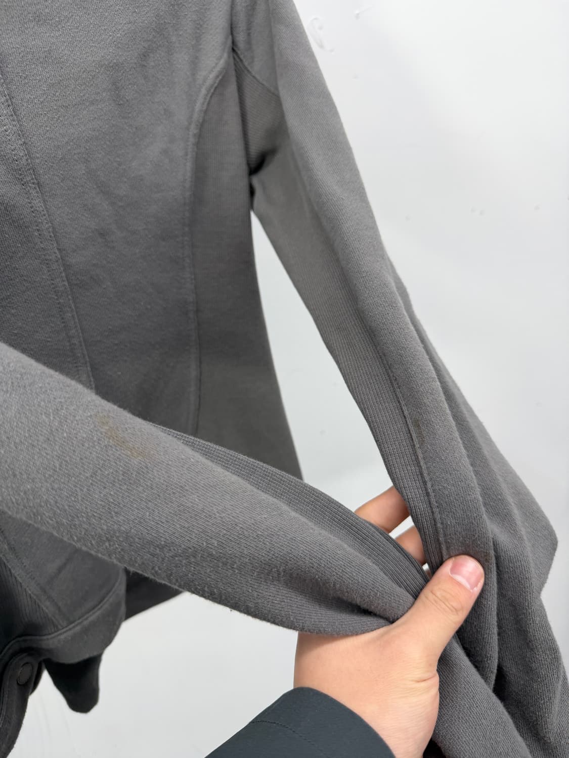 Armani Exchange Asymmetric Zip Rider JK 상품이미지10