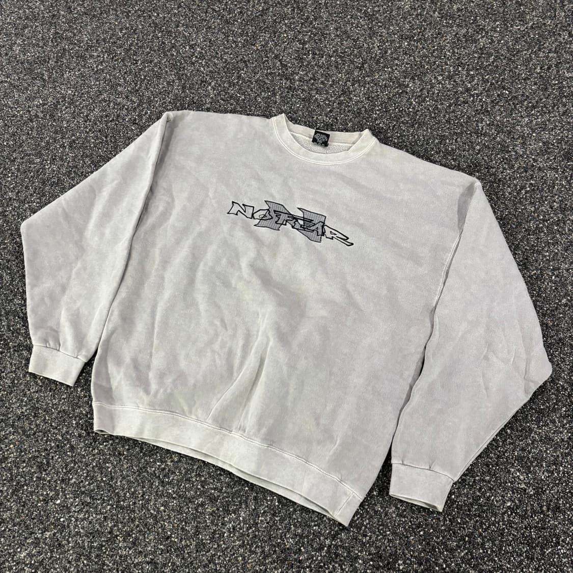 No fear 빅로고 그레이 맨투맨 상품이미지1