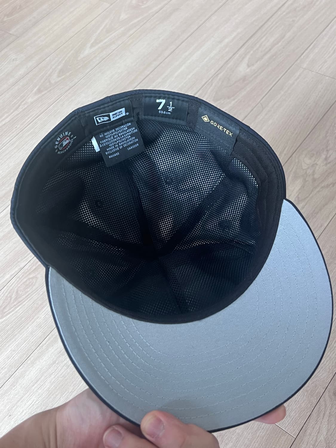 [712] 뉴에라 고어텍스 캡 네이비 상품이미지4