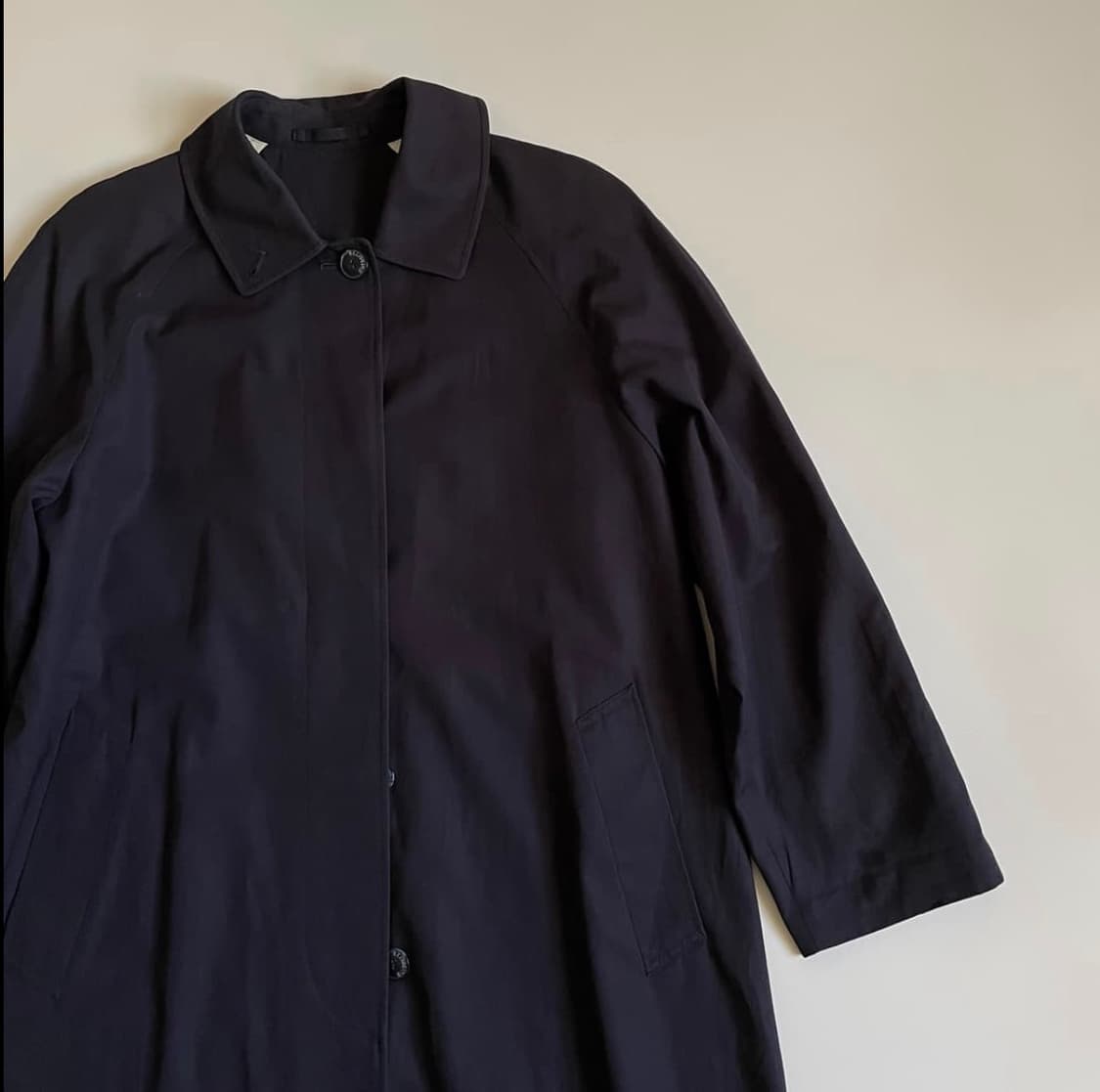 버버리 래글런 코트 상품이미지4