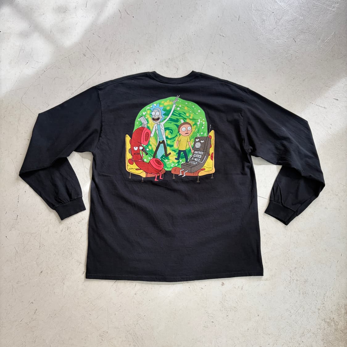 릭앤모티 오피셜 빈티지 롱슬리브 XL 상품이미지1