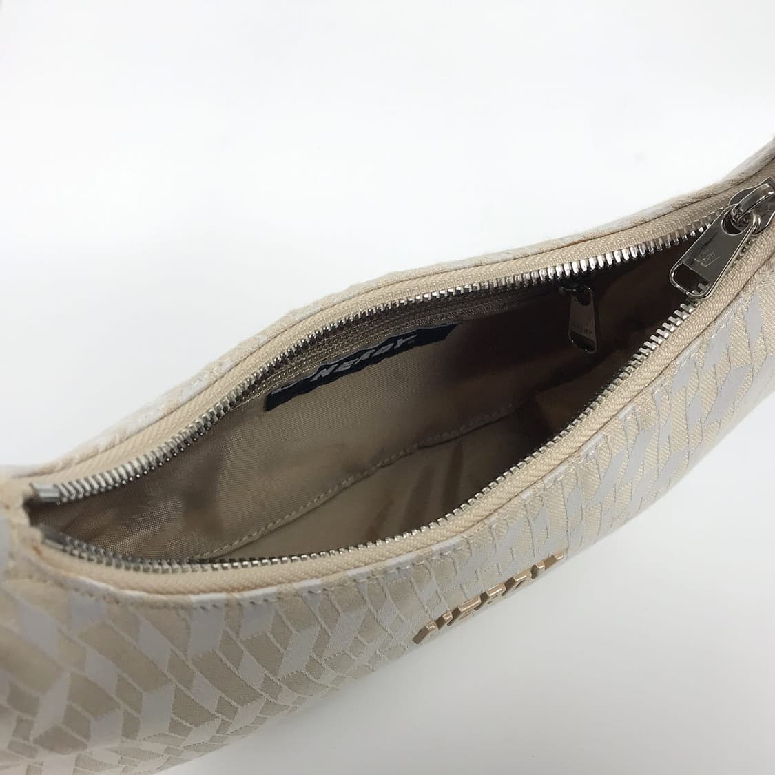 널디 레더 패브릭 호보 숄더백 여성 가방 상품이미지6