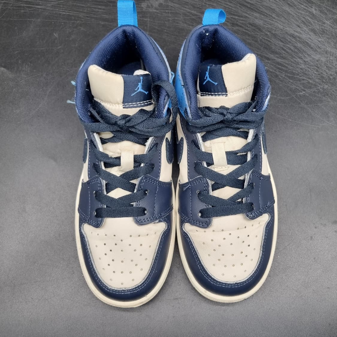 나이키 에어조던1 레트로 아동하이탑220 상품이미지2