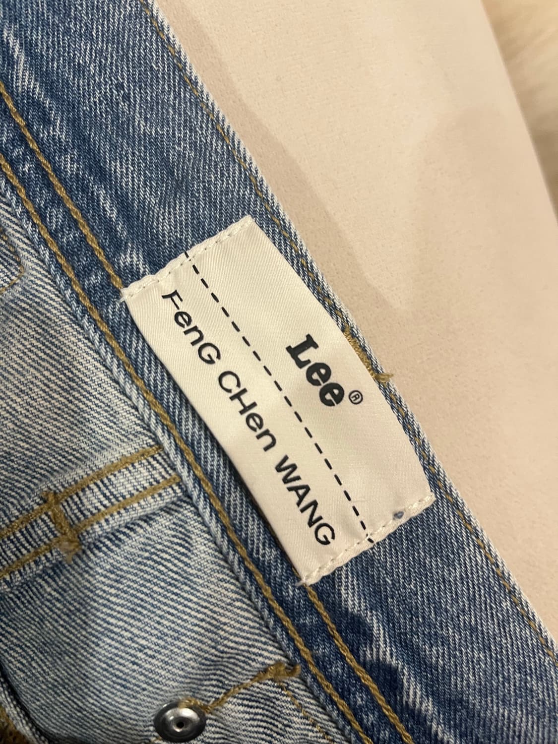 펑첸왕 x 리 콜라보 팬츠 32 사이즈 새거 팝니다 상품이미지4