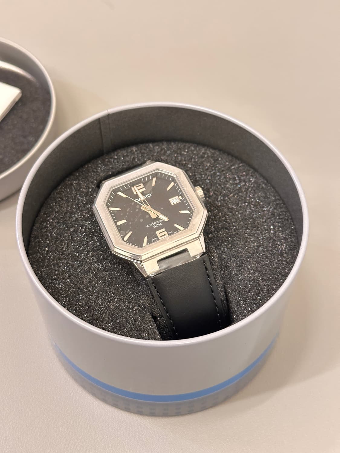 국내 당일 발송) CASIO 카시오 MTP B195L-1A 블랙. 레더 상품이미지1