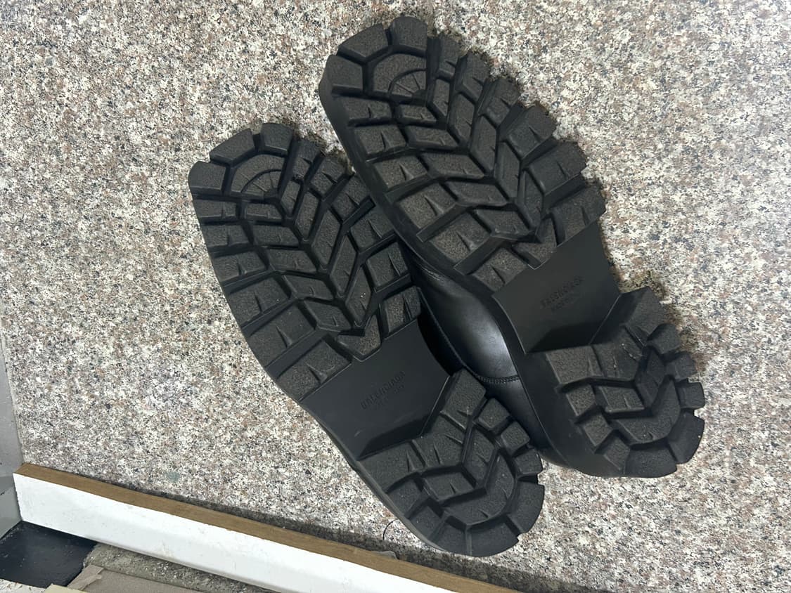 42) 발렌시아가 라이노 더비슈즈 상품이미지4