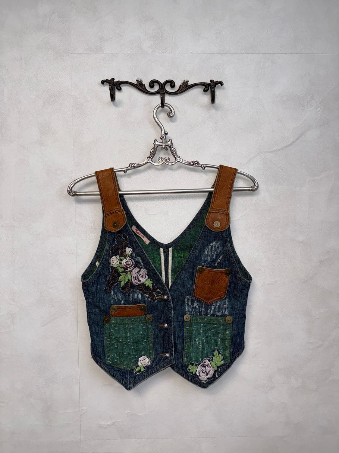 Bohemian flower leather patch denim vest 상품이미지1