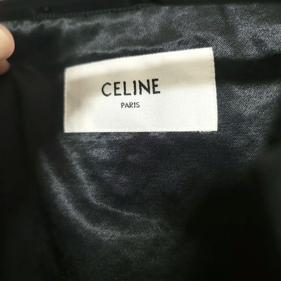 [박보검님 착용] 셀린느 22AW 보이돌 새틴 봄버 자켓 상품이미지6