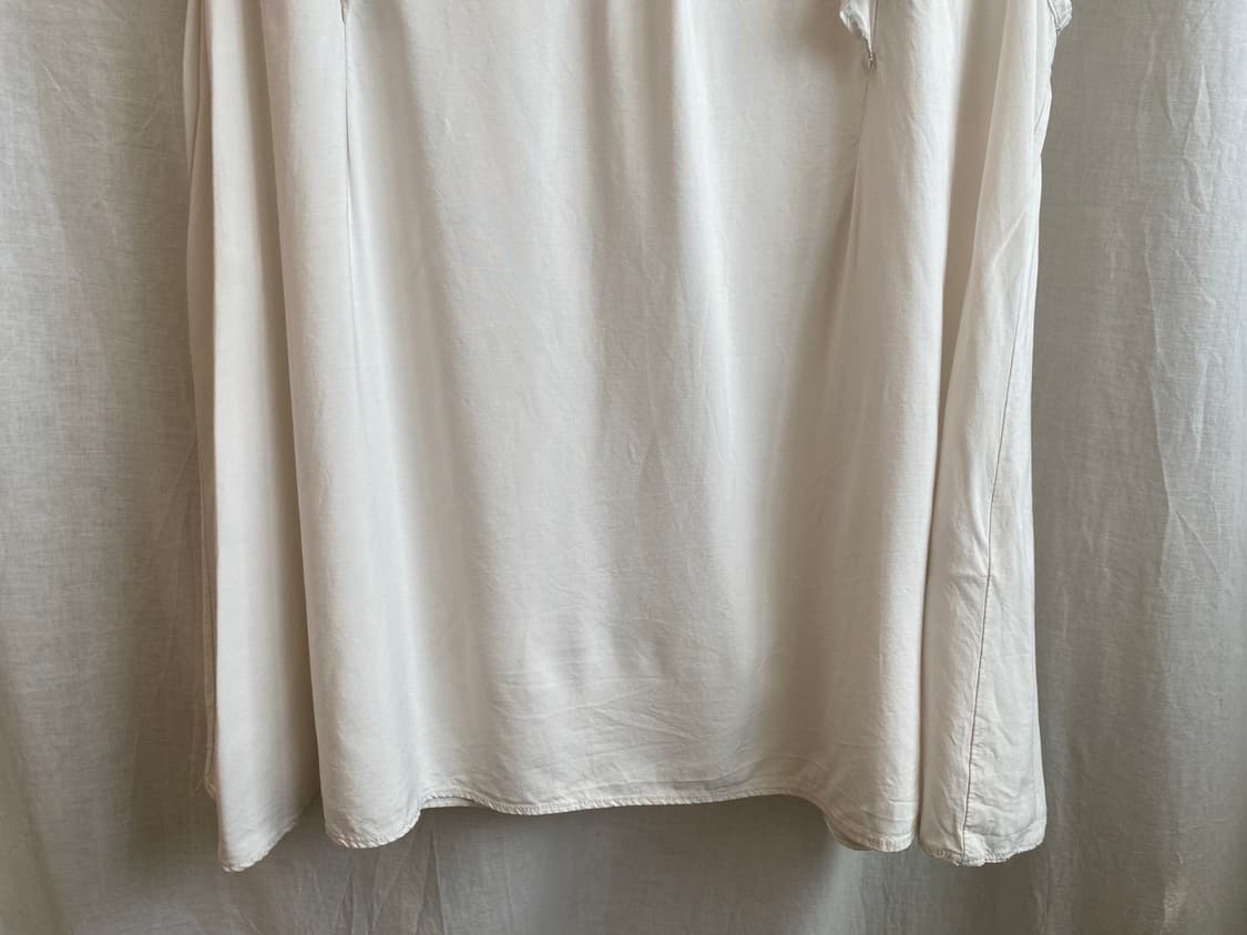 EARTH MUSIC&ECOLOGY 화이트그레이 민소매블라우스(F) 상품이미지6