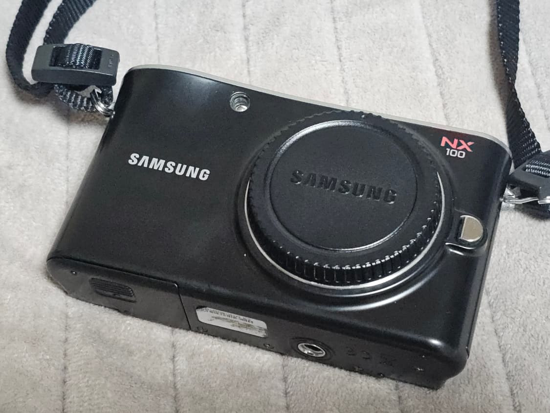 삼성 NX100 미러리스 카메라 바디 상품이미지2