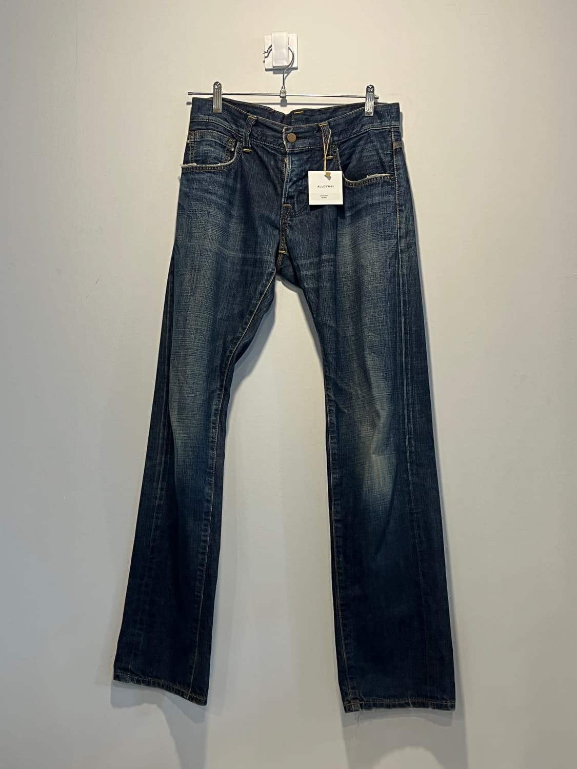 Carhartt jeans 상품이미지1