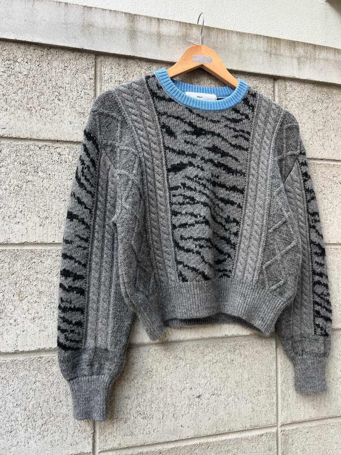 TOGA PULLA ZEBRA CROP SWEATER 토가풀라스웨터 상품이미지6