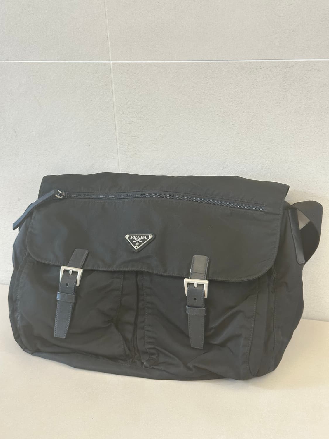 정품 프라다 포코노 나일론 투포켓 크로스백 메신저백 상품이미지1