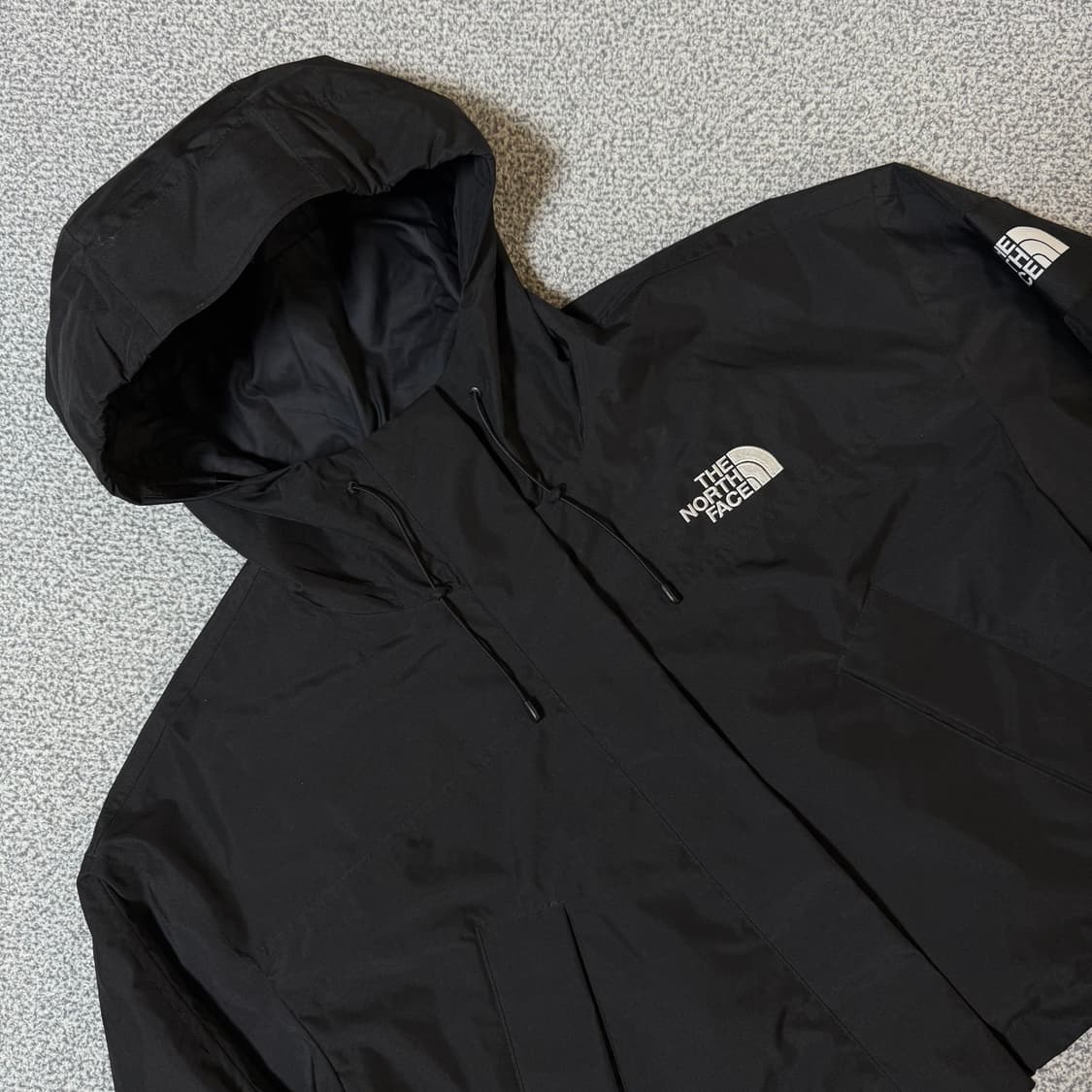 [정가 16만원] 노스페이스 크롭 바람막이 S 상품이미지3