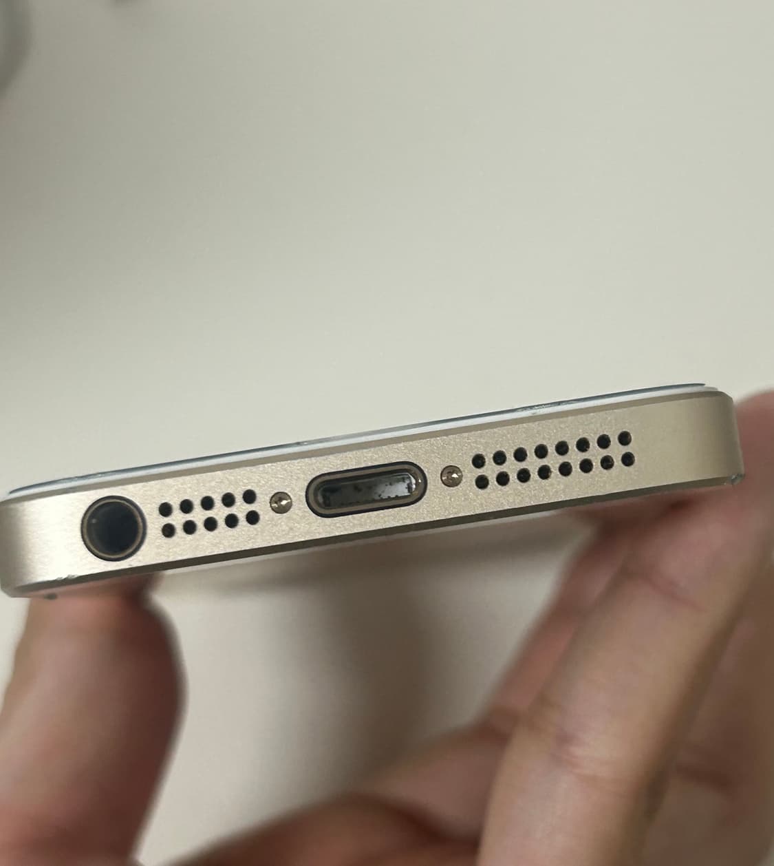 아이폰 se1 무음 32gb (배터리95) 상품이미지5