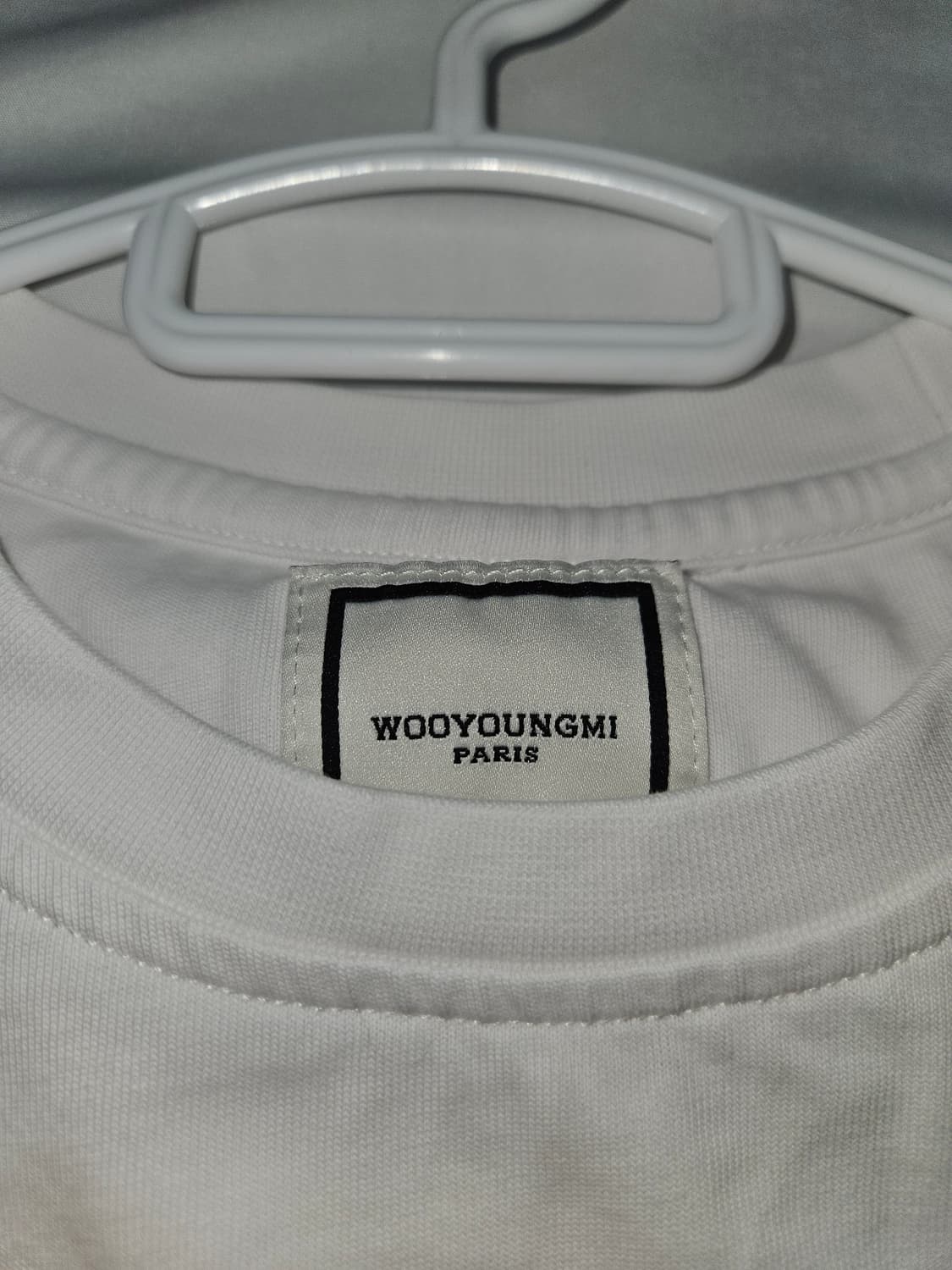 우영미 22SS 플라워 그래픽 프린트 반팔 티셔츠 정품 48 상품이미지3