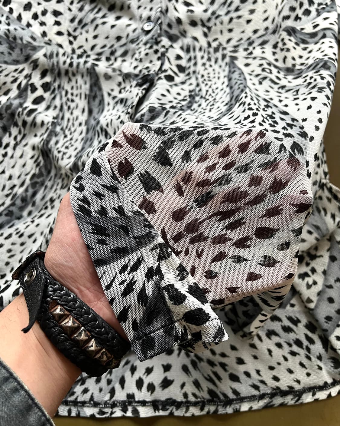 Jpn Vintage White Leopard Graphic shirt 상품이미지7