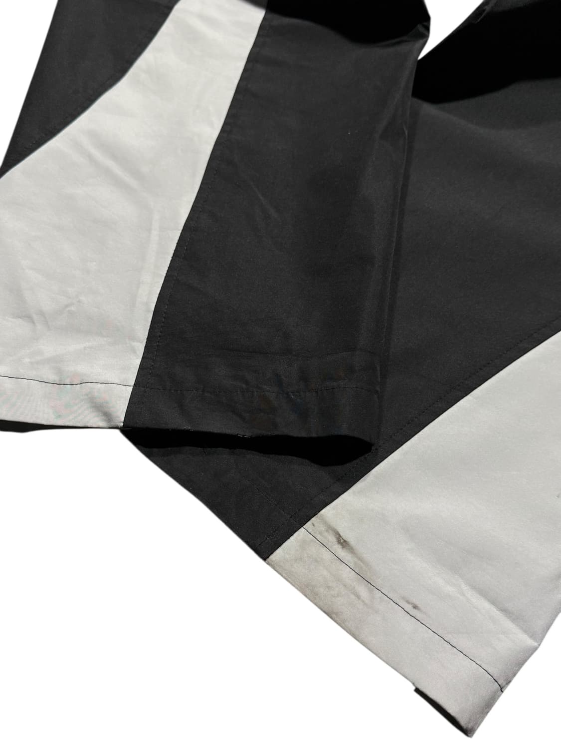 SanSan Gear 산산기어 초판 커브드 트랙팬츠 상품이미지5