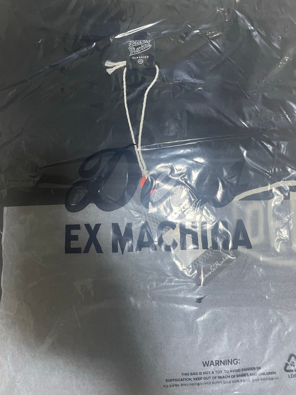 데우스 서울 긴팔 블랙 xxl 새상품 상품이미지3