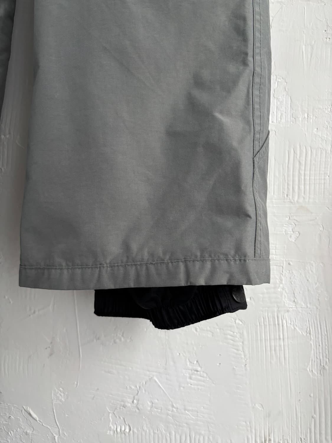 The North Face 노스페이스 그레이 하이벤트 나일론 카고 팬츠 상품이미지8