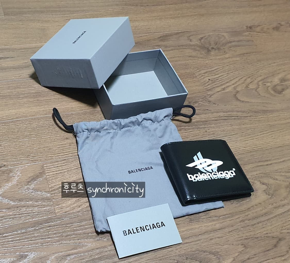 발렌시아가 레이어드 로고 반지갑 상품이미지7