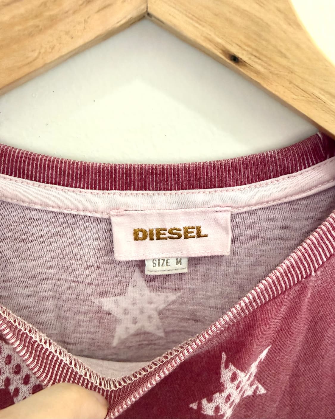 디젤 핑크 스트라이크 아웃 티셔츠 상품이미지3