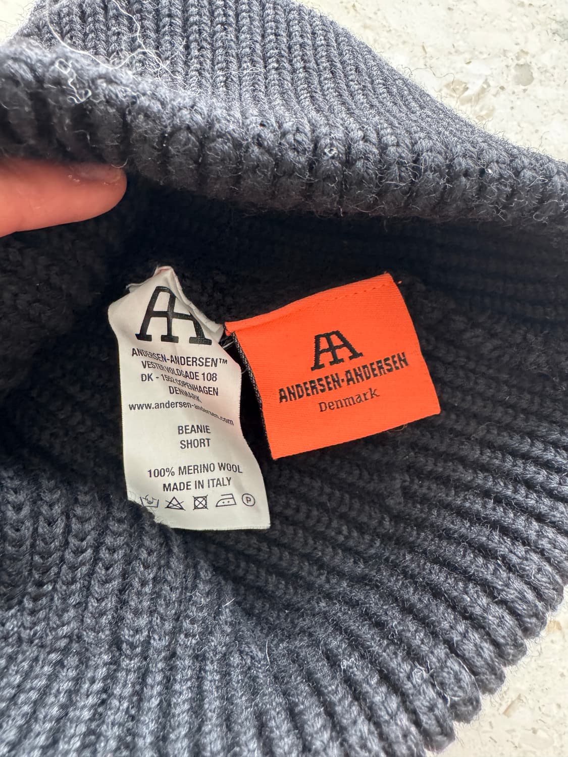 안데르센 안데르센 숏비니 블랙 비니 택없는 새상품 블랙  보관만 한 새제 상품이미지3