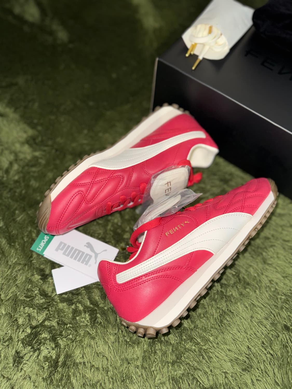 [270-280] 푸마 X FENTY 펜티 아반티 클럽 퀼티드 레드 검 상품이미지6