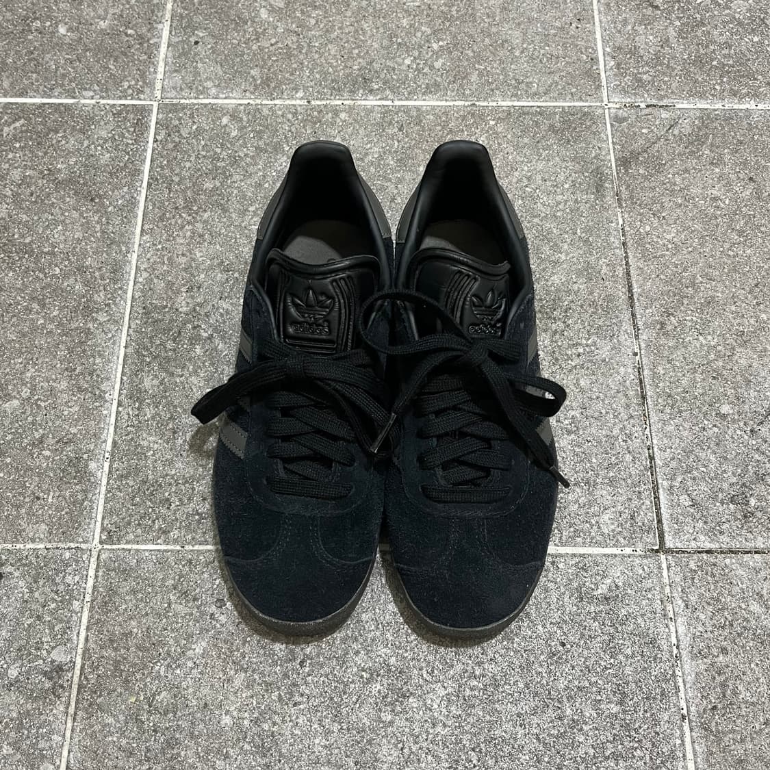 gazelle core black gold metallic gum 상품이미지3